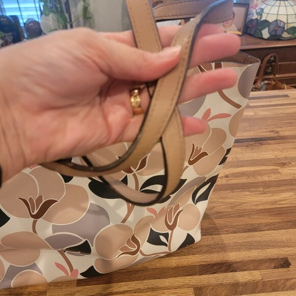NWOT Kate Spade ♠️ Arch Spring Floral Tote Set w Small Zip Pouch - Picture 9 of 13